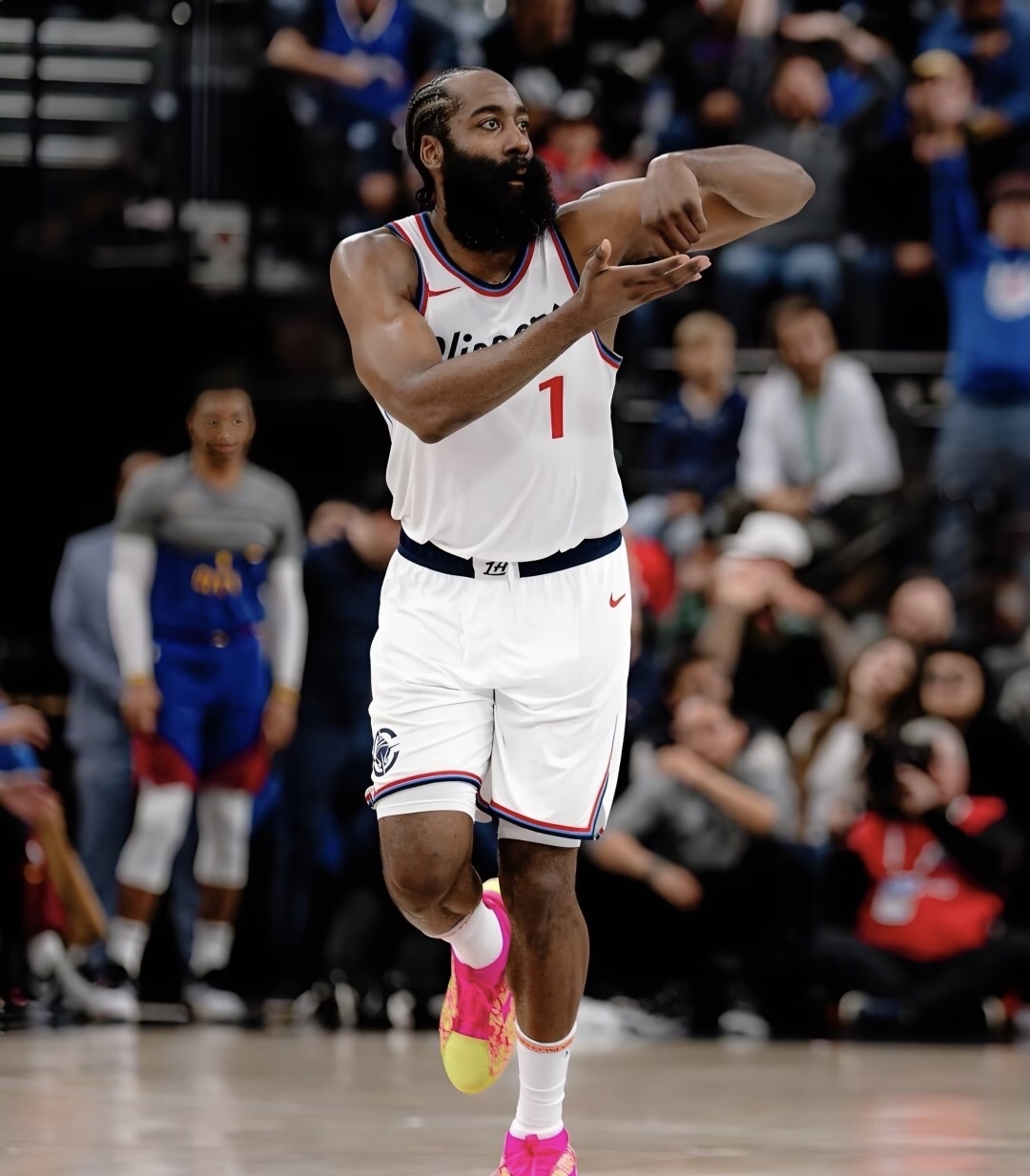 包含迈阿密热火迎NBA季后赛关键赛，关键战完成体检，压力陡增，阵容厚度经受考验的词条-乐动娱乐