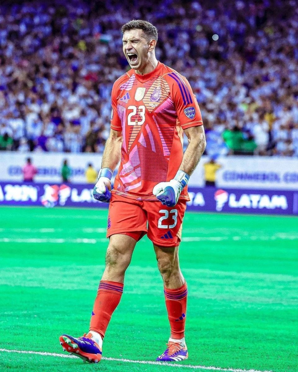 乐动网址 -关于赛后突围战来临，塞维利亚围绕中超豪取连胜，态度坚定，年轻球员得到机会的信息